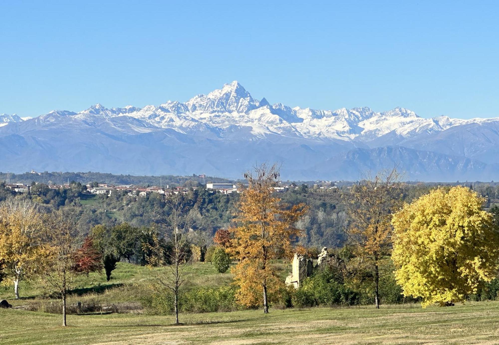Villa Just Langhe Casa Barolo Novello Esterno foto