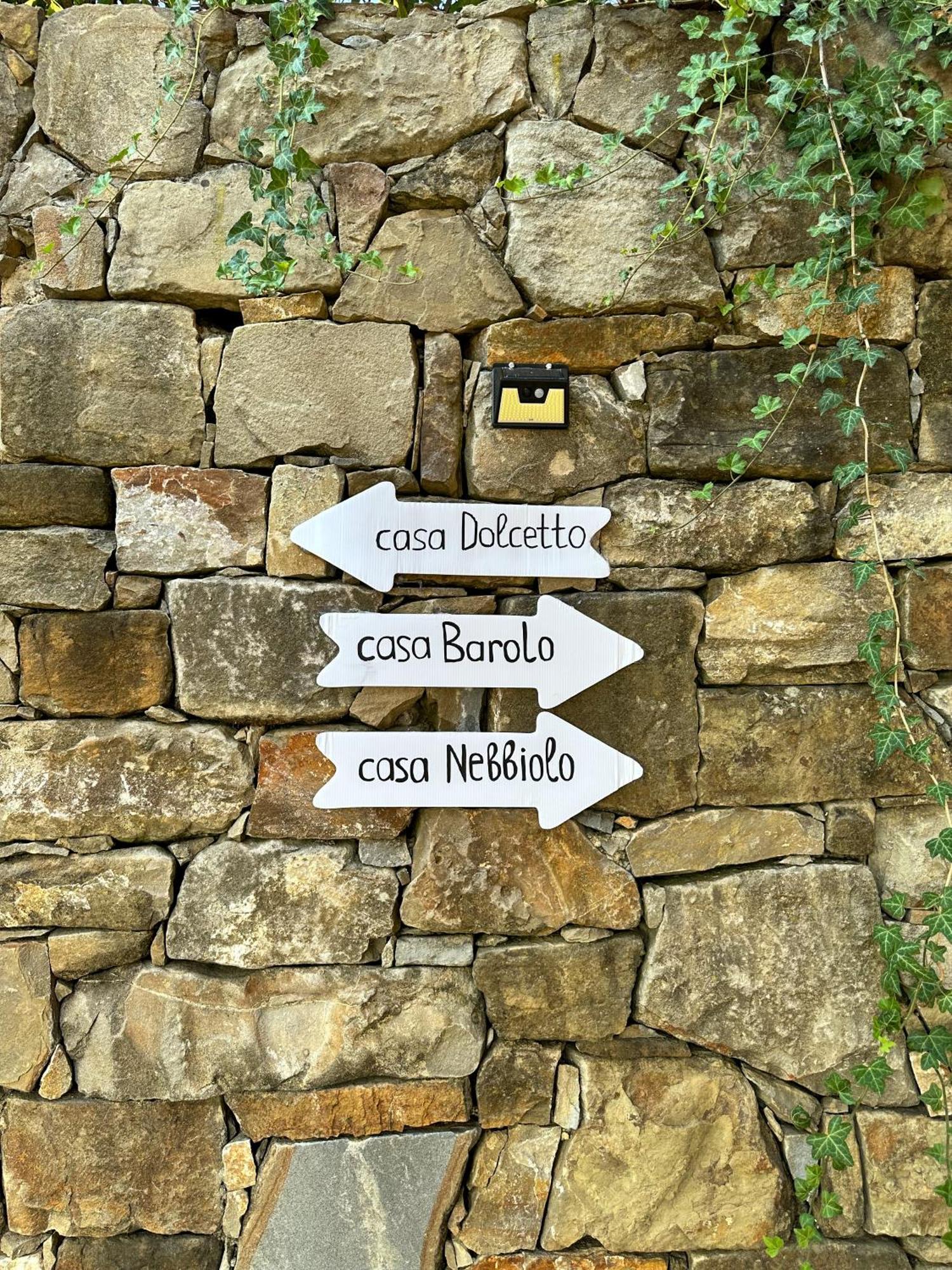 Villa Just Langhe Casa Barolo Novello Esterno foto